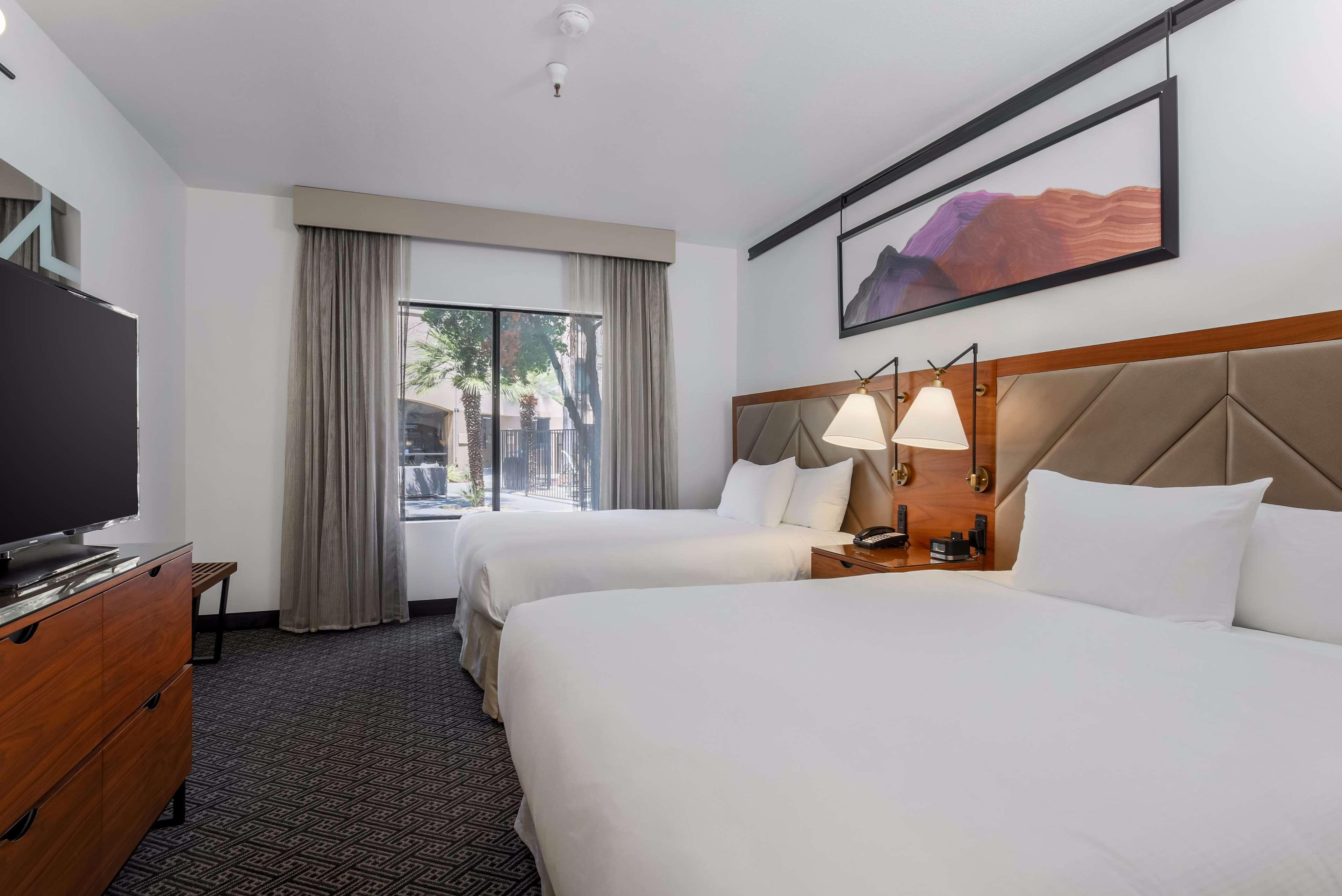 Doubletree Suites By Hilton Hotel Sacramento - Rancho Cordova Zewnętrze zdjęcie