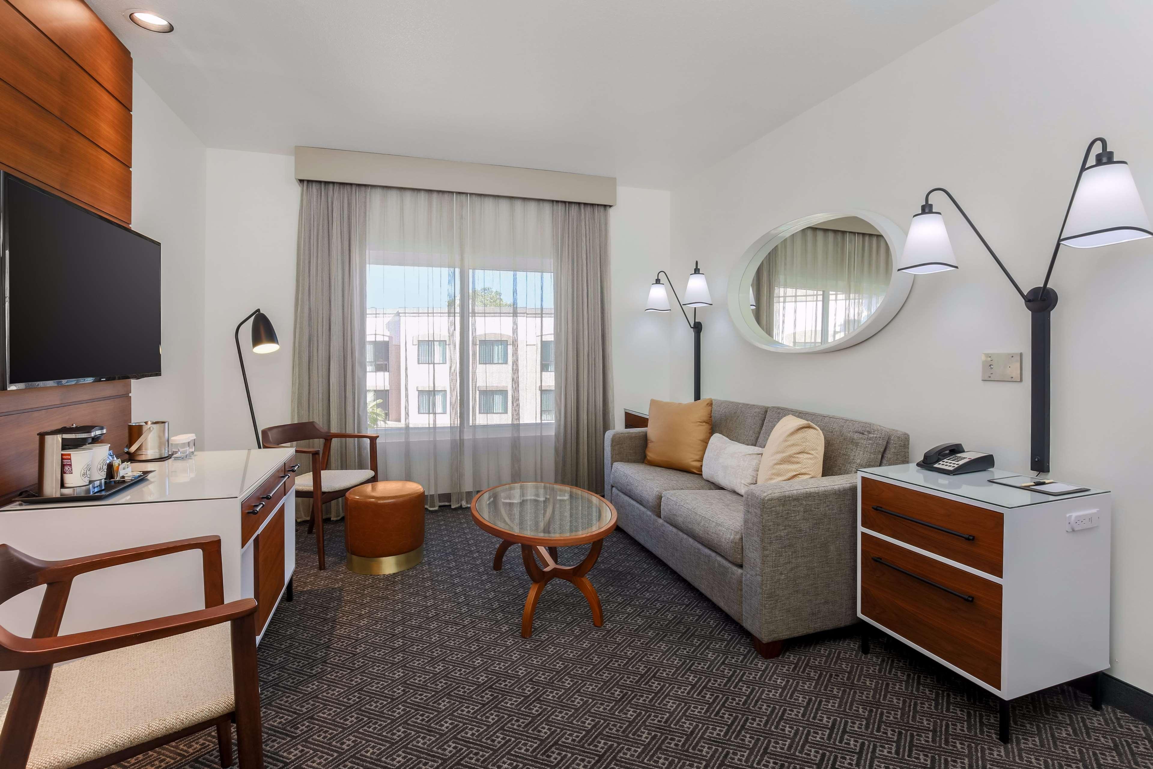 Doubletree Suites By Hilton Hotel Sacramento - Rancho Cordova Zewnętrze zdjęcie