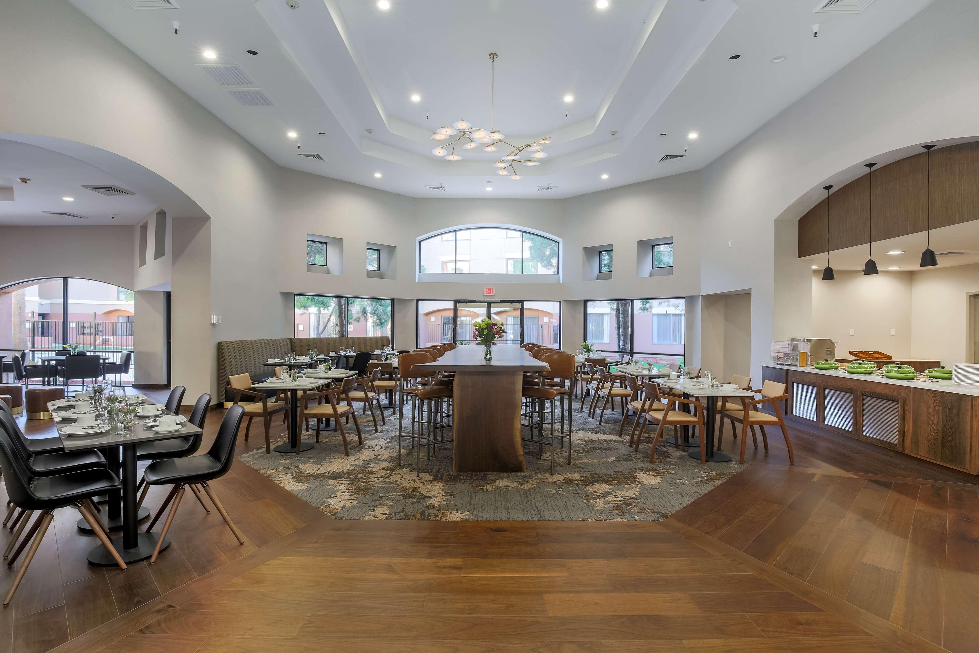 Doubletree Suites By Hilton Hotel Sacramento - Rancho Cordova Zewnętrze zdjęcie